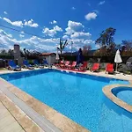 別荘 4 With Private Pool In Dalyan Ema オルタジャ